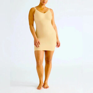 KNIX Sz L+ Slip Built In Bra Shelf Removable Pads  Wide Straps Shapewear